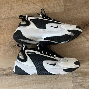 Nike Zoom Black and White Sneaker